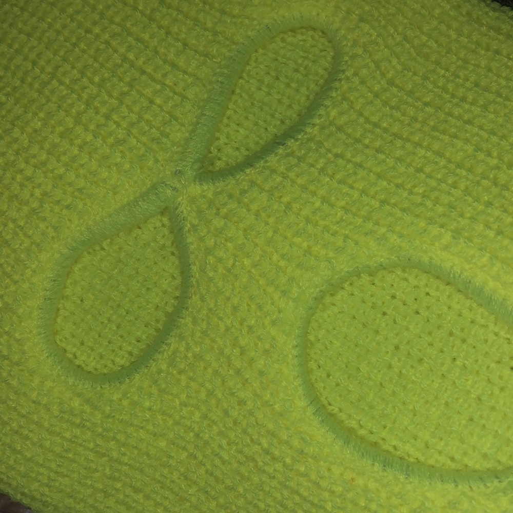 THREE HOLE MASK - Picture 11 of 13